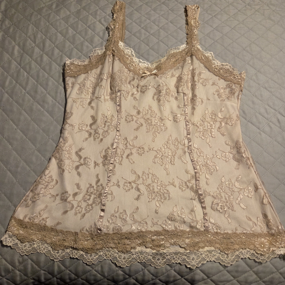 Elegant Lace Trimmed Camisole